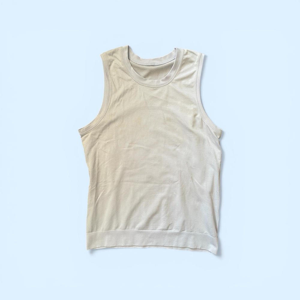 #030 Lululemon Swiftly Breathe Muscle tank, size M/L no tag